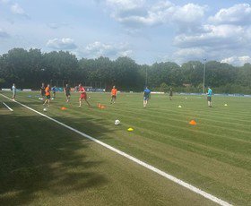 BBB: Business, Ballen, BBQ